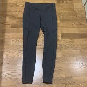Lululemon full length leggings, knit pattern